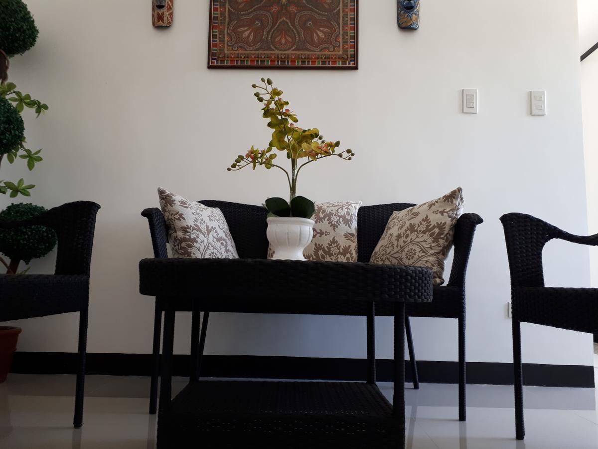 Kent Travellers' Inn Coron Dış mekan fotoğraf