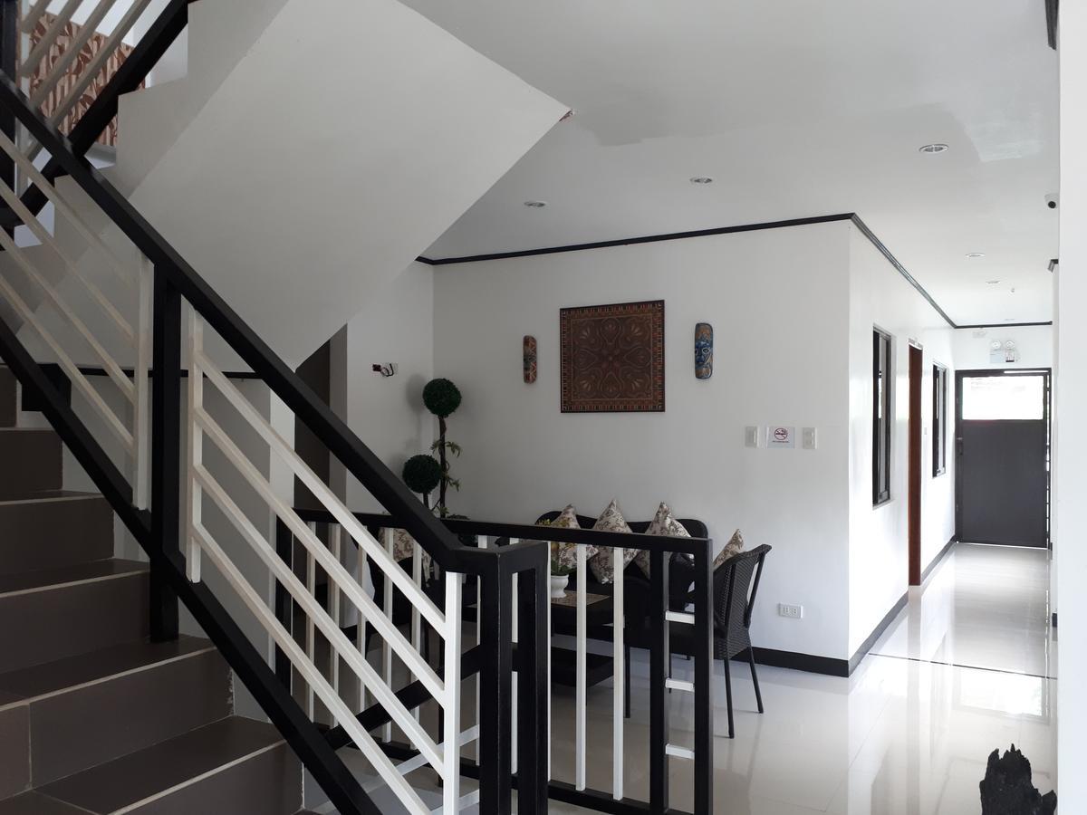 Kent Travellers' Inn Coron Dış mekan fotoğraf
